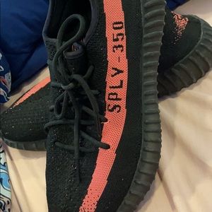 Adidas Yeezy Boost 350 V2 Core Black Red